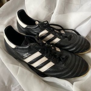 Men’s size 10 Adidas Copa Mundial (indoor) cleats.